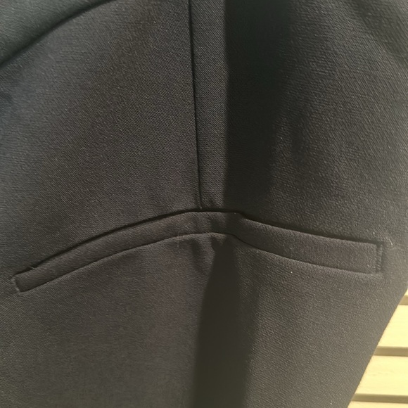 NWT Old Navy Navy Blue Harper Trousers with Four pockets and belt loops. Size 20 - Picture 5 of 8